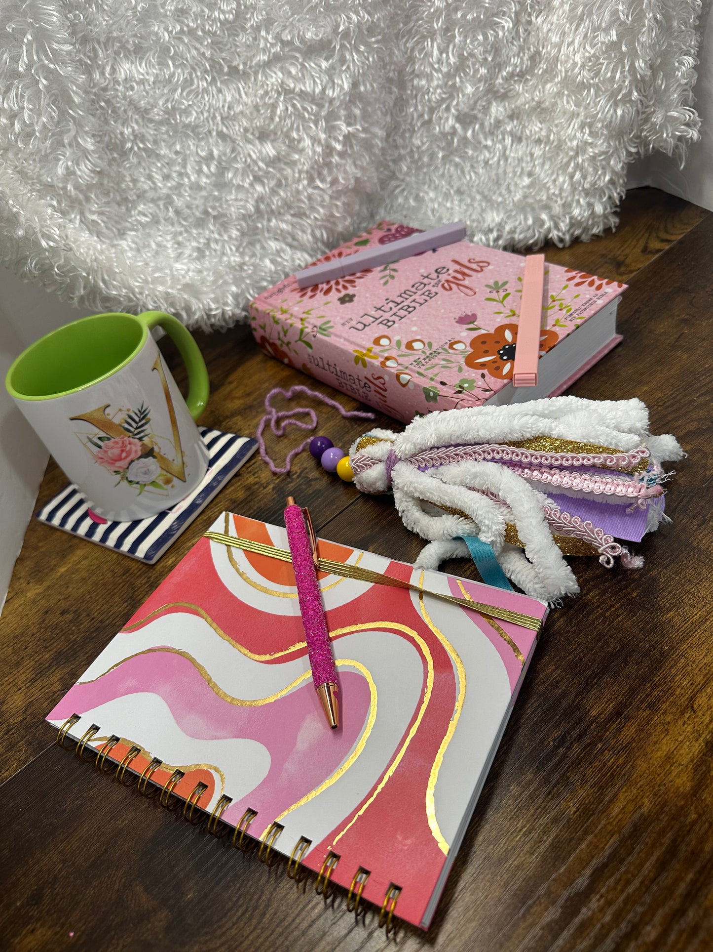 Peachy Magnolia Bookmarks - Layla