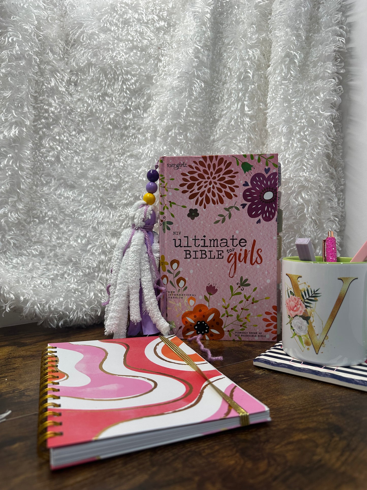 Peachy Magnolia Bookmarks - Layla