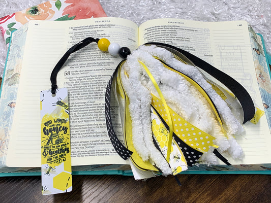 Peachy Magnolia Bookmarks - Honey