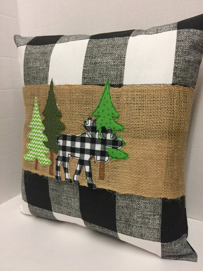 A Moose’s Stroll Pillow Wraps 154