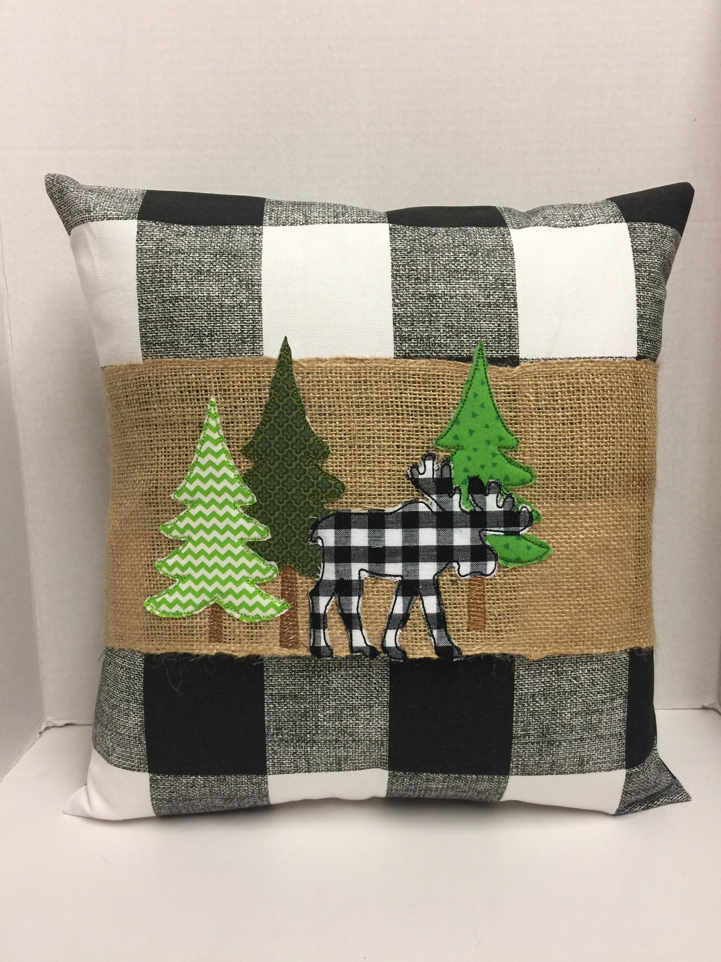 A Moose’s Stroll Pillow Wraps 154