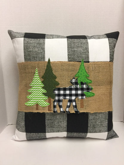 A Moose’s Stroll Pillow Wraps 154